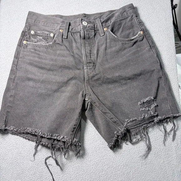 Levi's 501 Original Jean Shorts Distressed Faded Black Raw Hem W28 - Picture 1 of 6